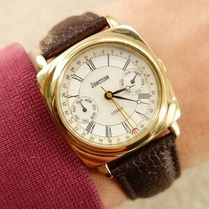 Citizen Junction 6355-K06835 Square Triple Calendar Roman Vintage 30mm Unisex